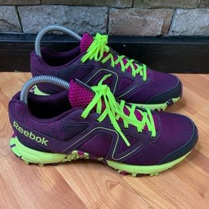 Reebok trail sneakers sz 8